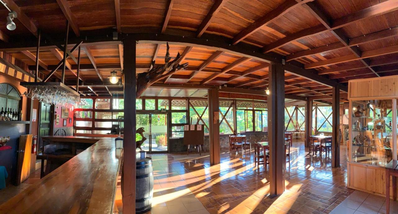 Hotel De Montana El Pelicano San Isidro De El General Екстер'єр фото